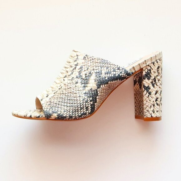 Steve Madden Cream & Black Esmeralda Snakeskin Peep Toe Mules / Slip On Sandals - Picture 9 of 16